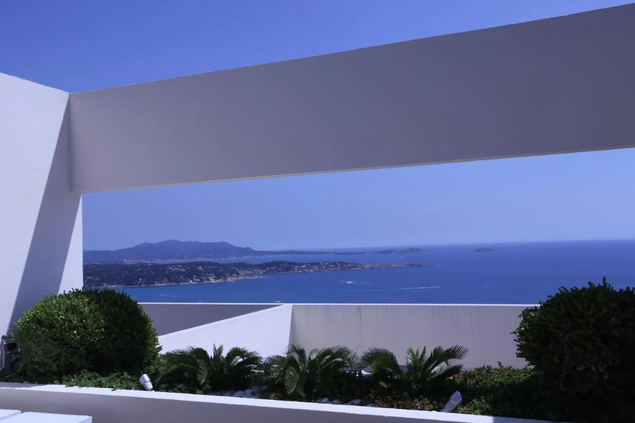 Design Apartment - Pool, Large Terrace And Panoramic Views Of Mediterranean Bandol