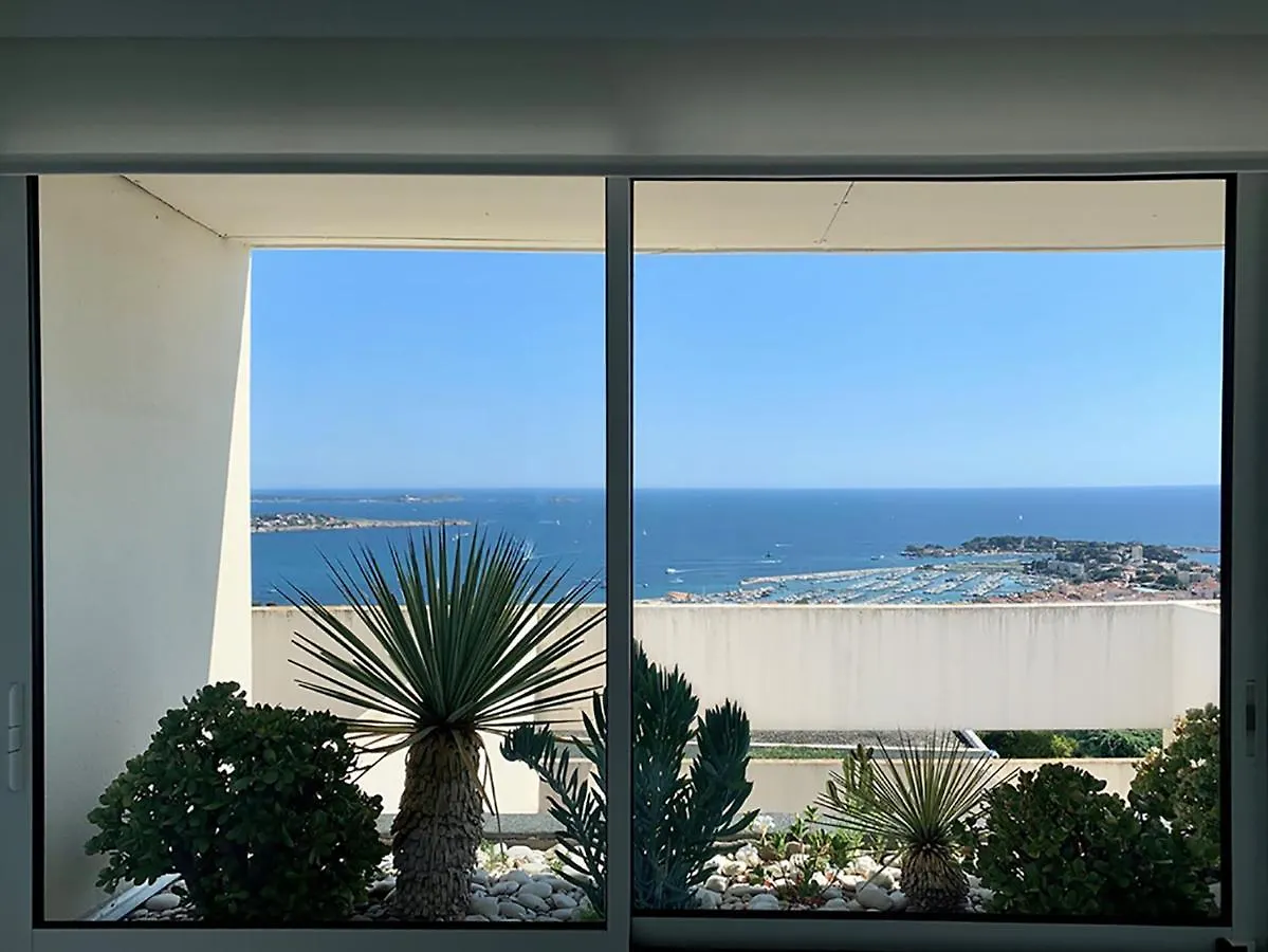 Design Apartment - Pool, Large Terrace And Panoramic Views Of Mediterranean Bandol