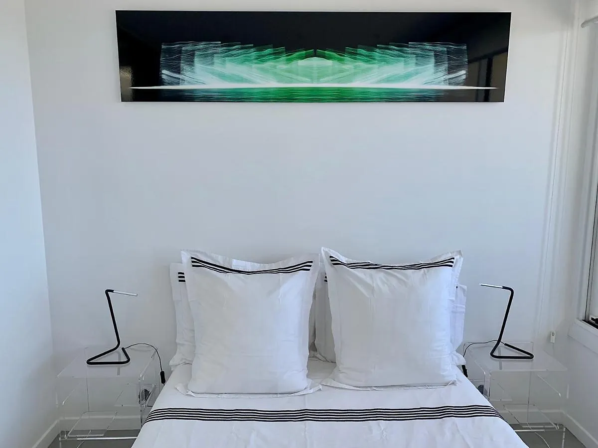 Design Apartment - Pool, Large Terrace And Panoramic Views Of Mediterranean Bandol
